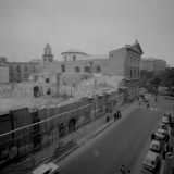...l�edificio fu poi rilevato dal comune e abbattuto nel 1972